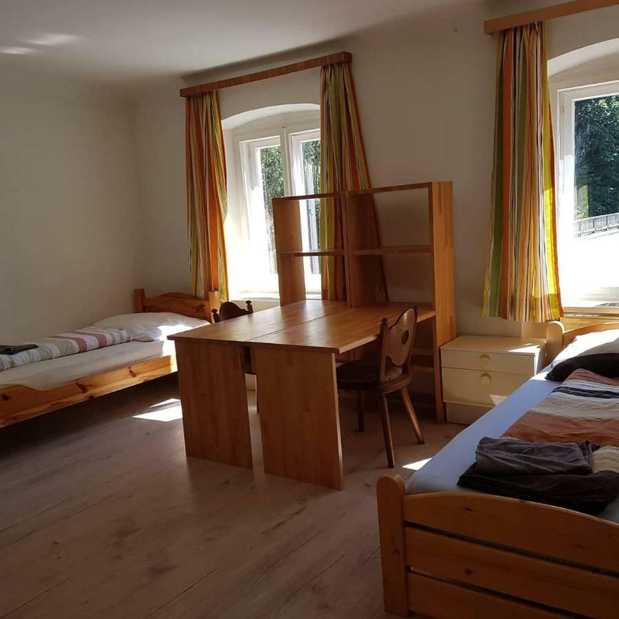 Amtmannhaus Ferienunterkunft เอิร์ดนิง ภายนอก รูปภาพ